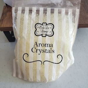 Pure Gardenia Aroma Crystals for Warmer or Sachet does not melt Home Interiors